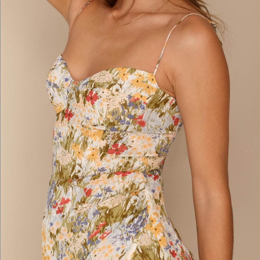 [Reformation] Kourtney Dress - Picture 3 of 7